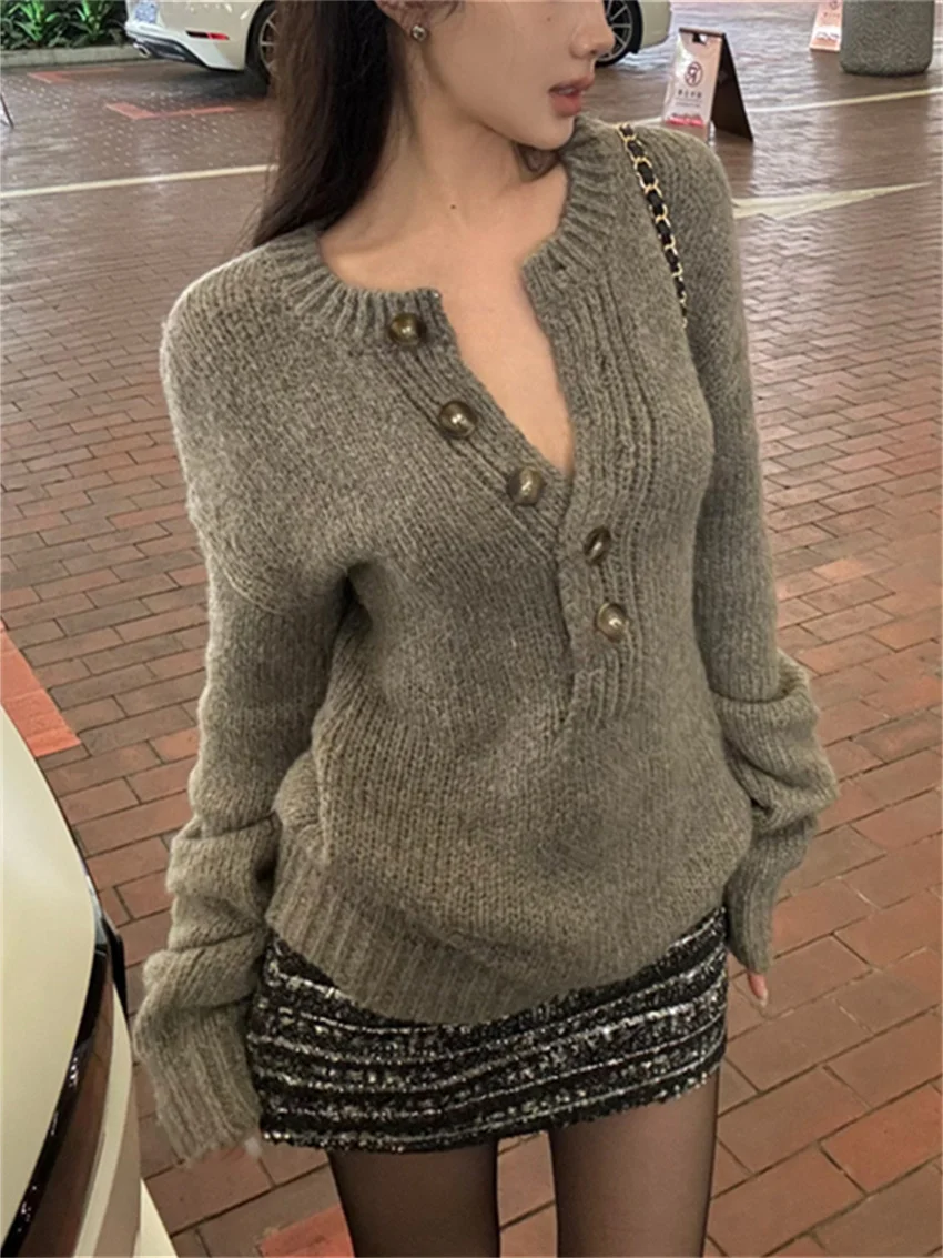 PLAMTEE Grey Sweaters Slim Daily Knitwear New Loose Office Lady Winter 2025 Streetwear Pullovers All Match Mini Skirts Casual