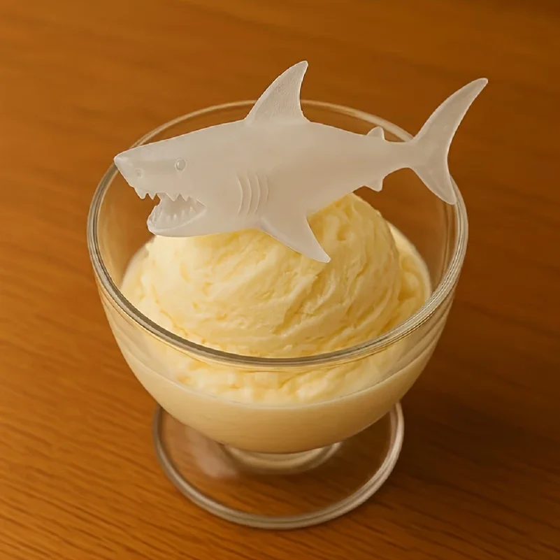 Shark Silicone Ice Cube Mold, 4-Cell Non-Stick Tray for Making Ice Chocolate Cookies, Creative Kitchen Party Dessert Tool