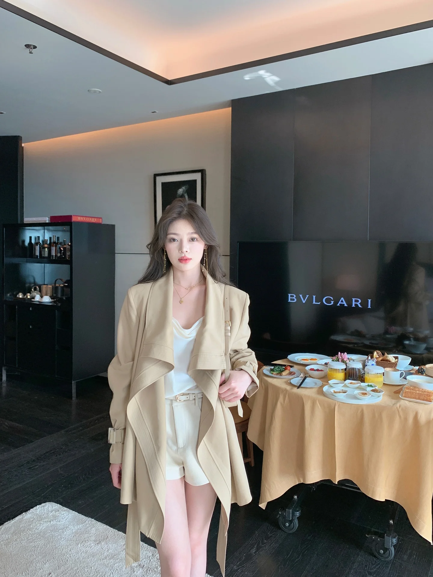 

Зимняя новинка ByYou: Элегантное женское пальто в британском стиле с подплечниками, приталенное, с подкладкой, ветровка в британском стиле