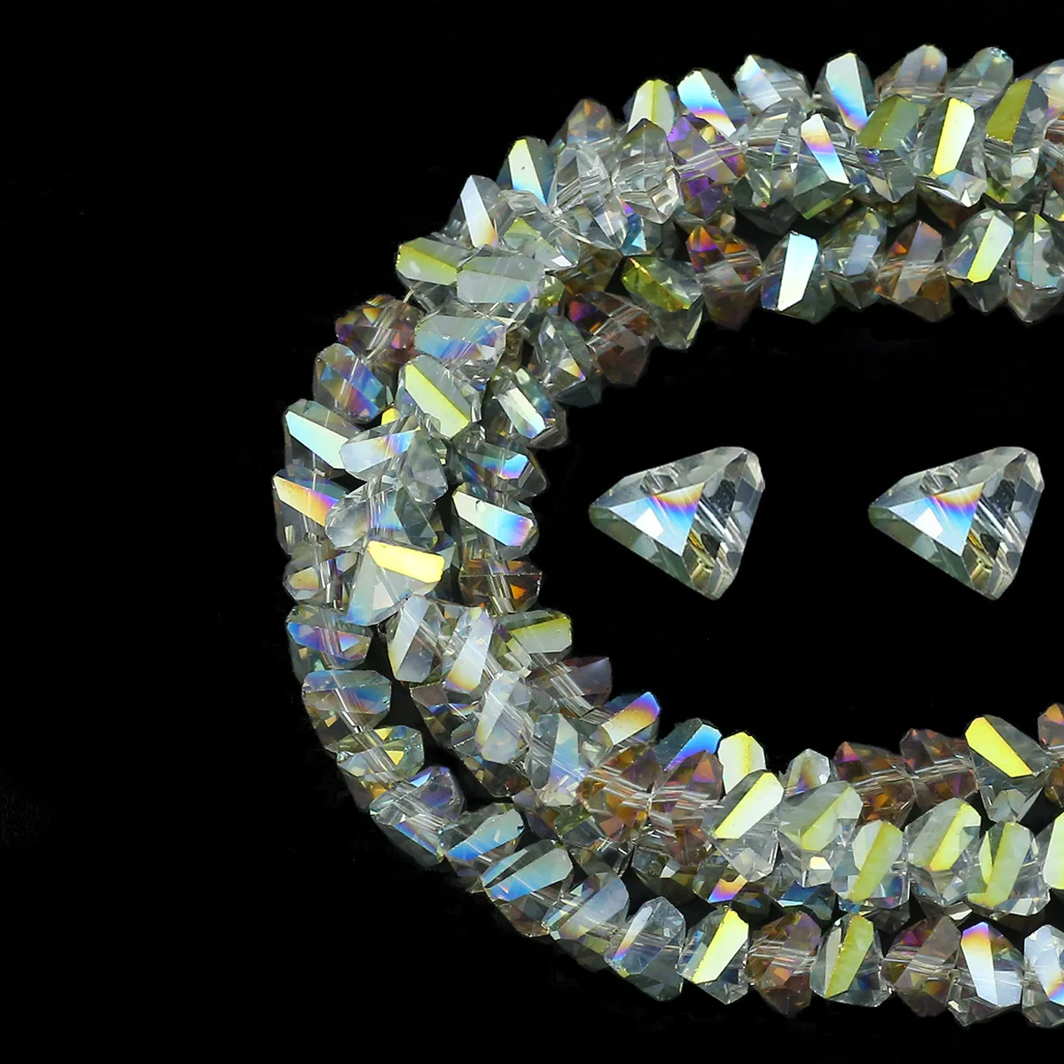 AB Farbe Dreieckige österreichische Kristallglas lose Distanzperlen 1 Strang 4/6/8 mm für DIY Schmuckherstellung Armband Halsketten Ohrringe