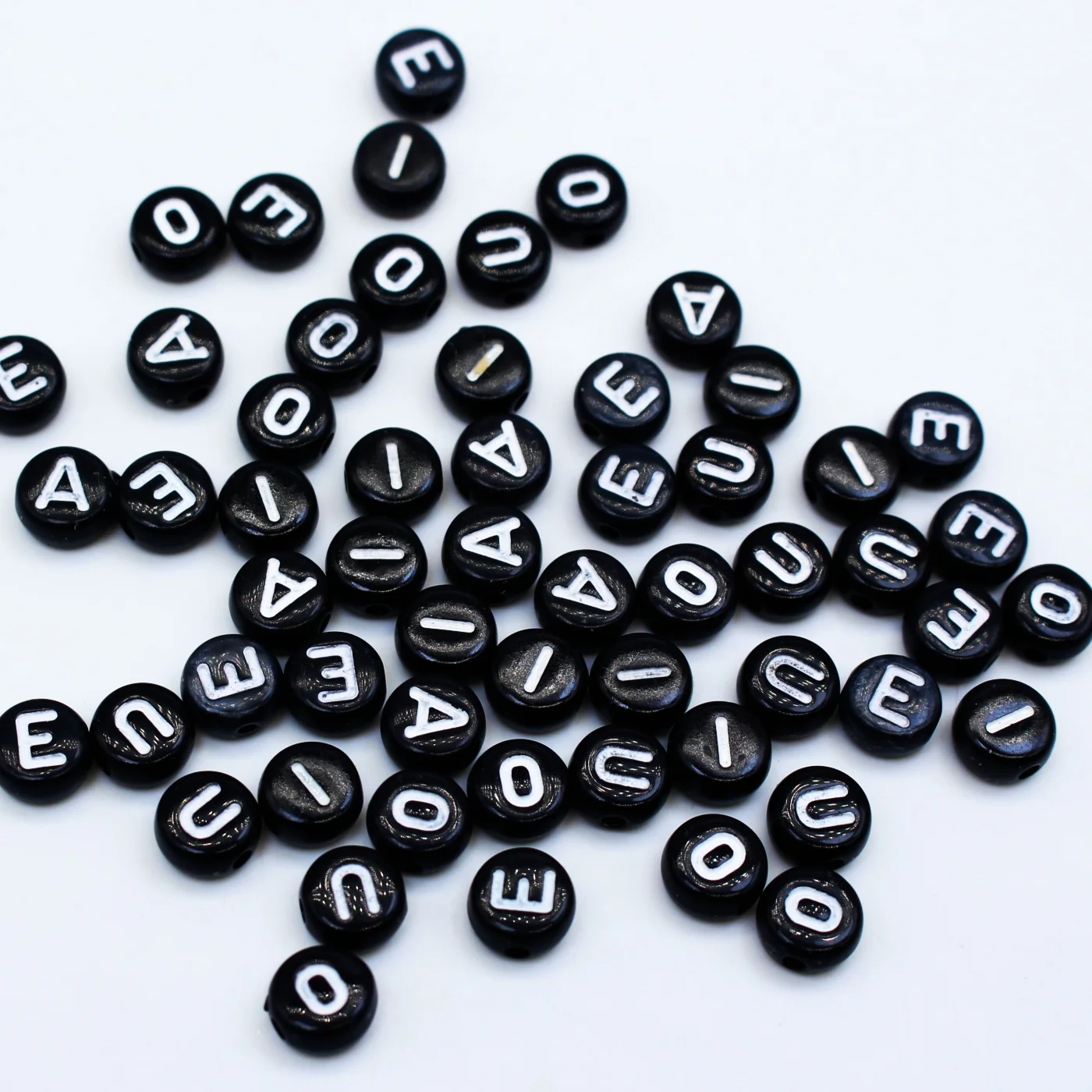 100pcs/lot 7x4mm Black Round DIY A-Z Alphabet Letter Acrylic Loose Spacer Beads for Jewelry Making Diy Bracelet Accessories