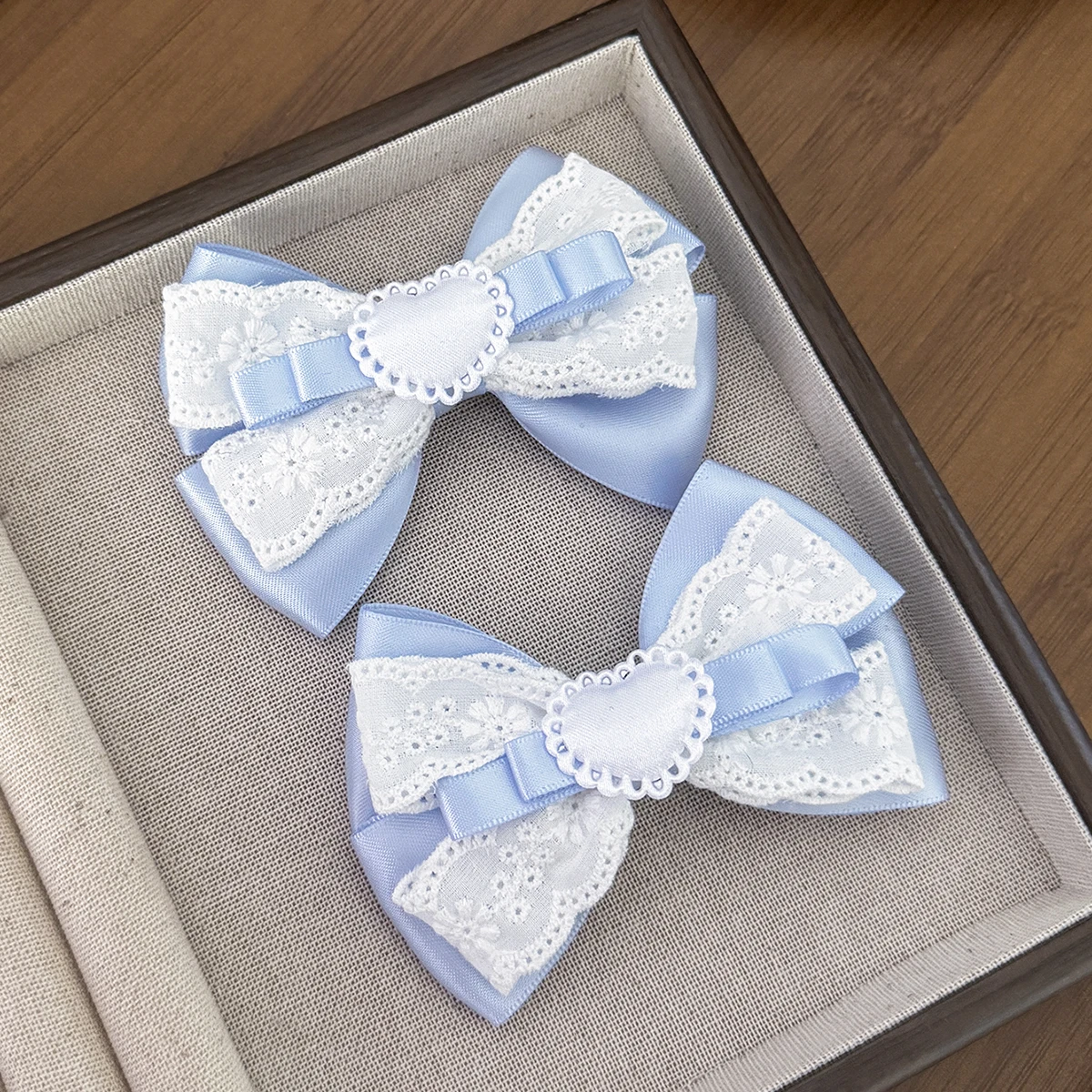 Sweet and lovely heart-shaped lace bow hairpin, girl princess afternoon tea headwear, Lolita hair accessory view 3