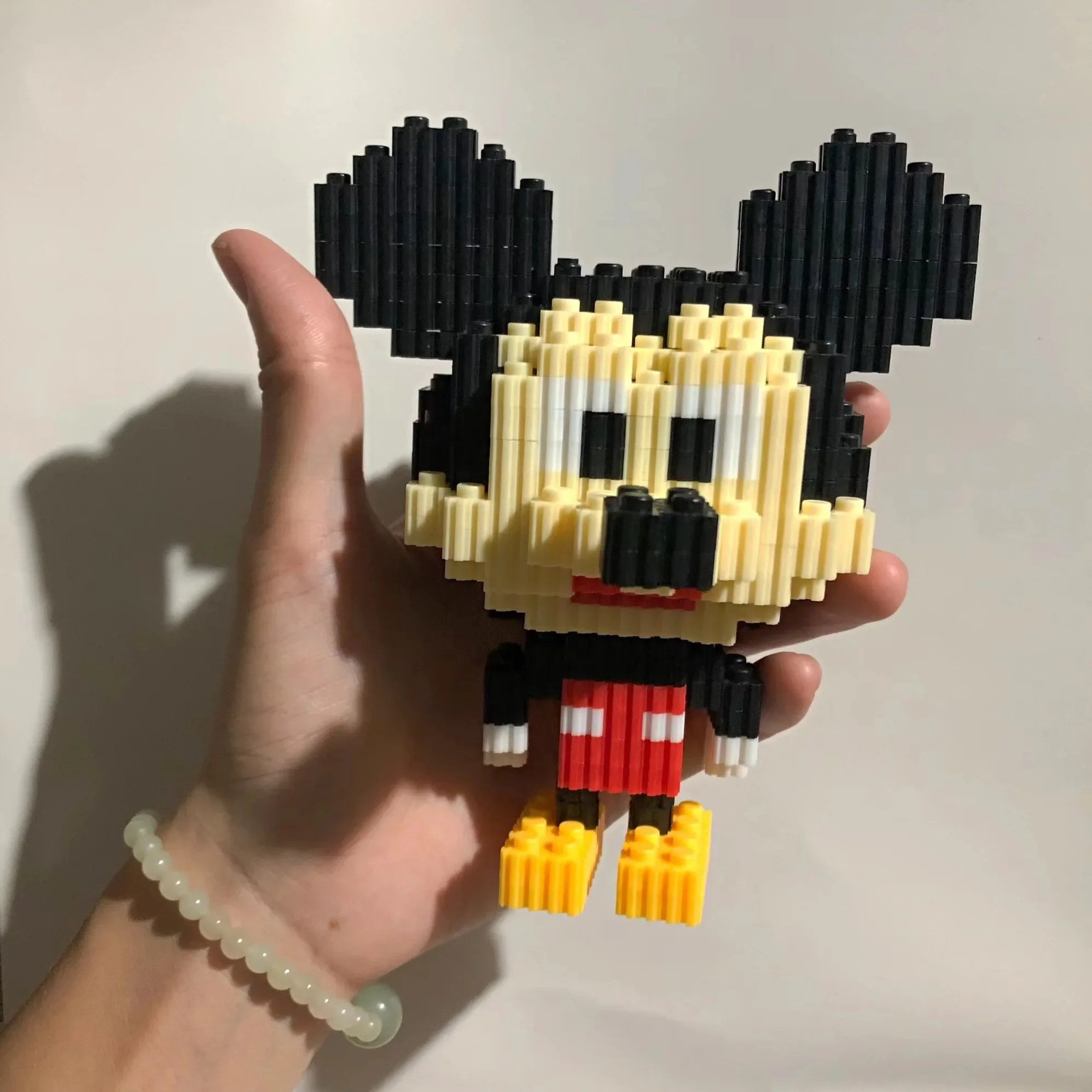 Mini Mickey en Donald Duck Kleine deeltjes geassembleerde bouwstenen Kinderpuzzel Speelgoed Cadeau Desktop Ornament