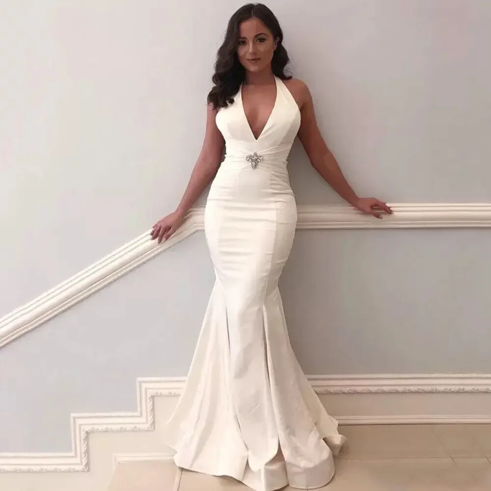 

Elegant and simple fishtail wedding dress with sexy white deep V-neck backless crystal beaded pleats custom new bridal dress