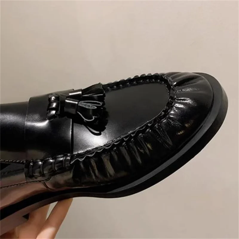 Tassel Shoes for Women Pleated Chassure Femme Round Toes Heels Leather Ladies Shallow Zapatos Mujer Sewing Lines Female Loafers