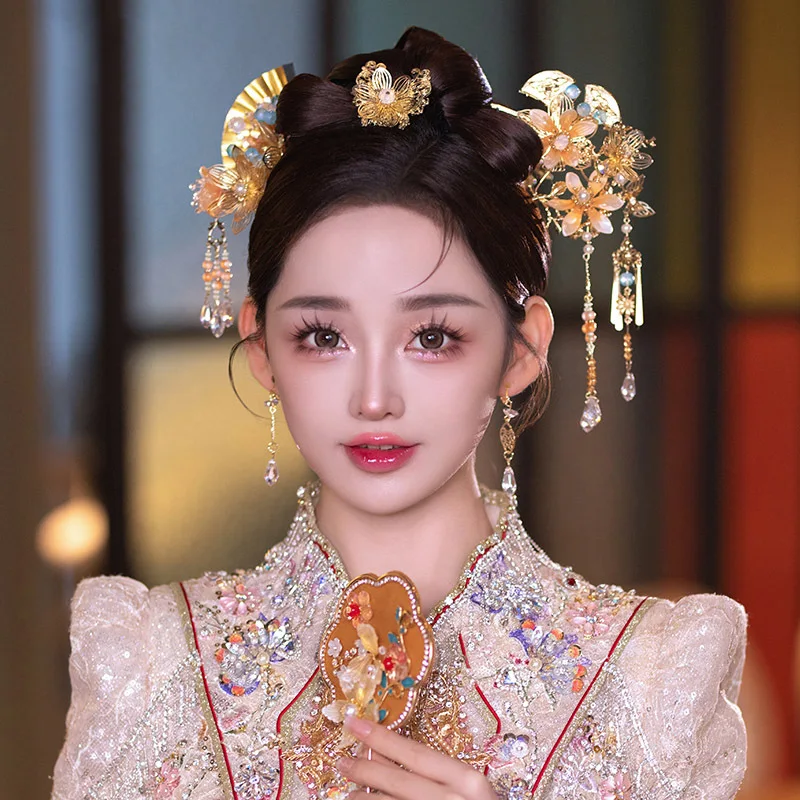 

New Chinese Style Xiuhe Clothing Headdress Light Ornament 2023 New Tassel Pair of Hair Stick Suit Wedding Accessories