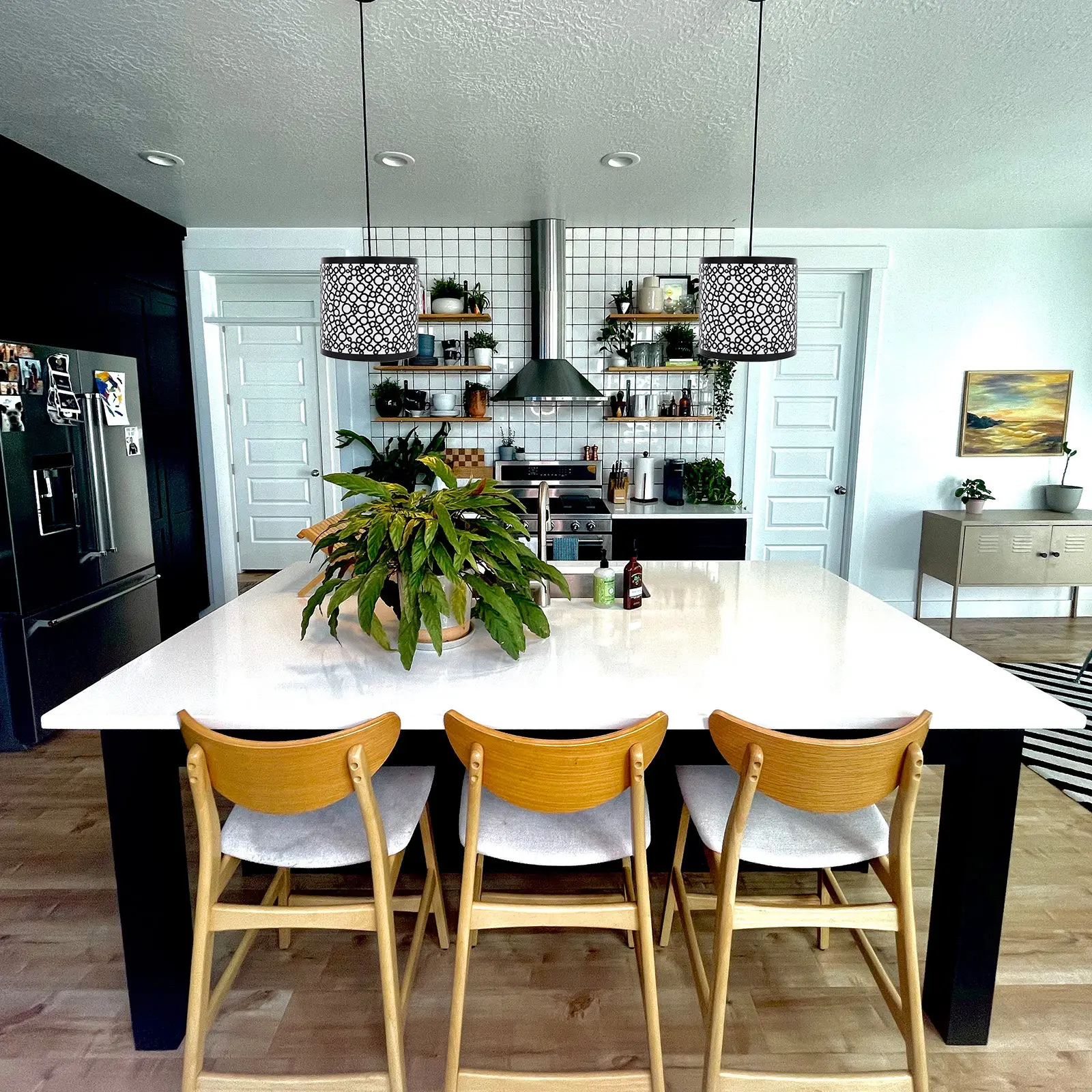 abajur-de-ferro-preto-com-design-vazado-capa-de-luminaria-suspensa-exquisita-para-casa-restaurante-hotel-decoracao-moderna-para-luminarias-de-teto