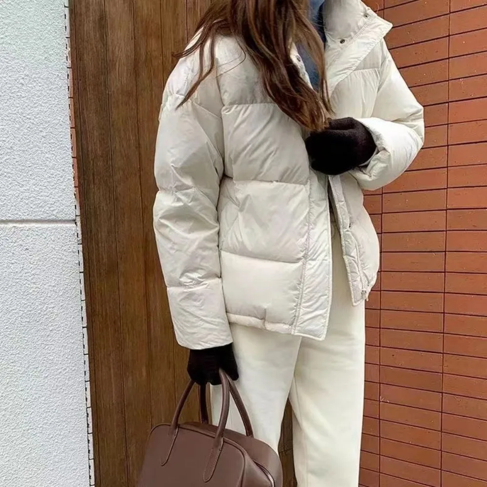 Abrigos cortos holgados de talla grande para mujer, chaquetas de algodón de gran tamaño, ropa de invierno, Parka blanca 2XL, novedad de 2023