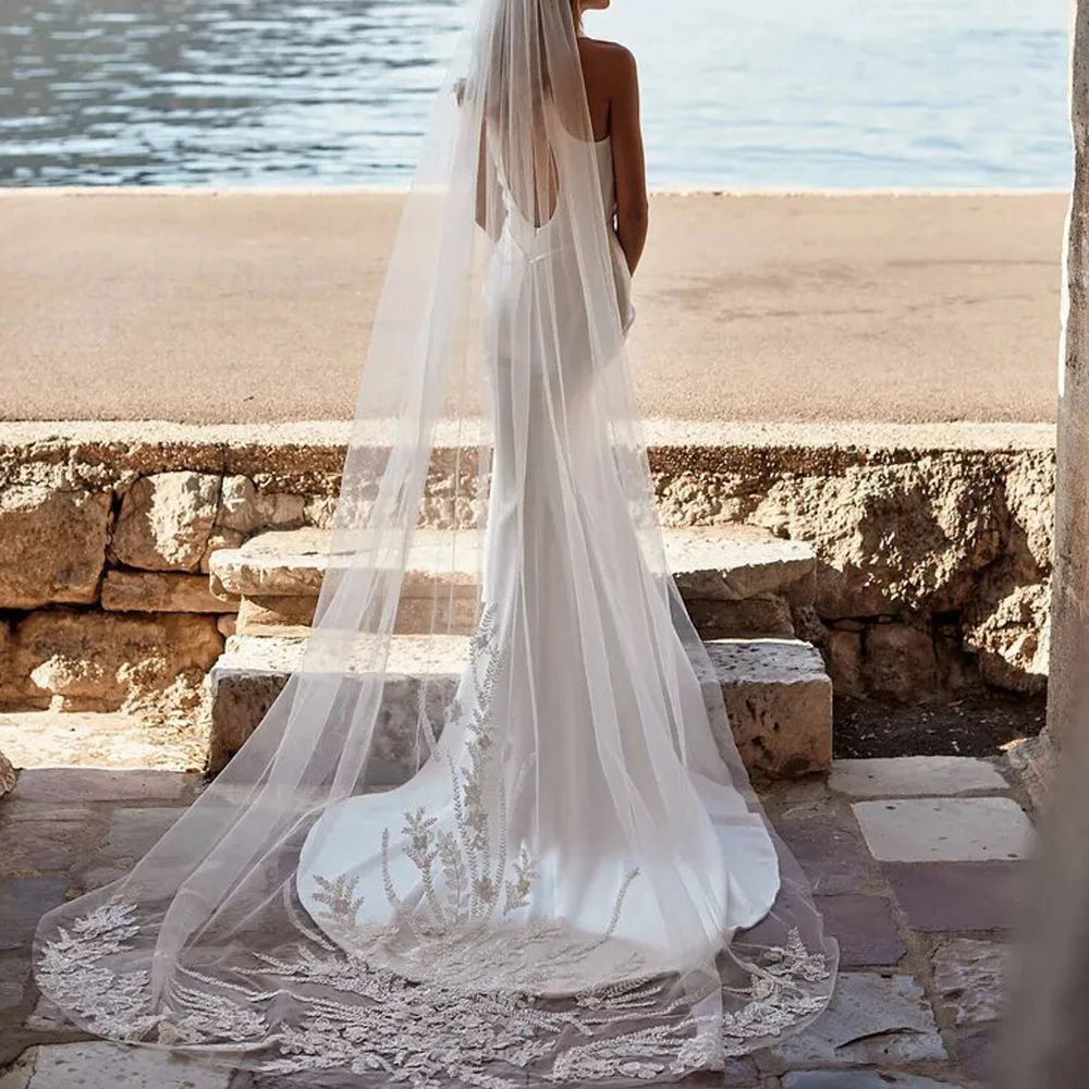 Robe de mariée minimaliste personnalisée, col en V profond, dos nu, en Satin blanc, sirène, robes de mariée de plage