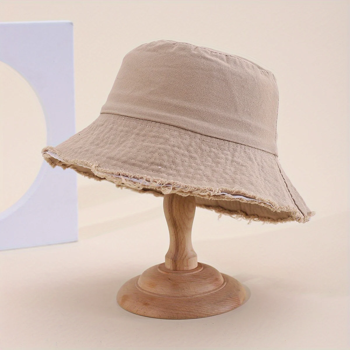 

Women Sun Hat Trendy Summer Bucket Hat Outdoor Breathable Summer Denim Fisherman Hats for Beach Vacation Headwear Girls Caps