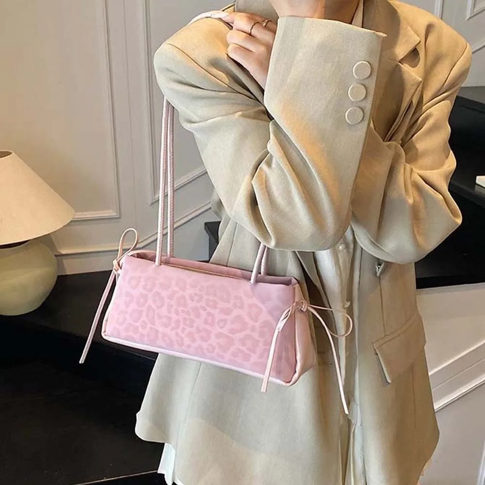 

Sweet French Stick Handbag Bow Ribbon Large Capacity Leopard Print Underarm Bags Texture Korean Style PU Shoulder Bag Work