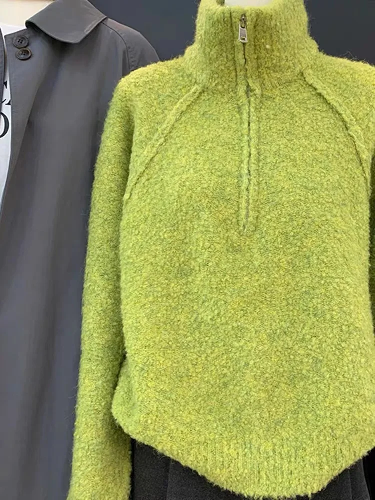 FIGOHR ผู้หญิงสีเขียวครึ่งซิปคอสูงถักเสื้อกันหนาวเกาหลีสบายๆสไตล์ขี้เกียจอเนกประสงค์ฤดูใบไม้ร่วง/ฤดูหนาวแฟชั่น