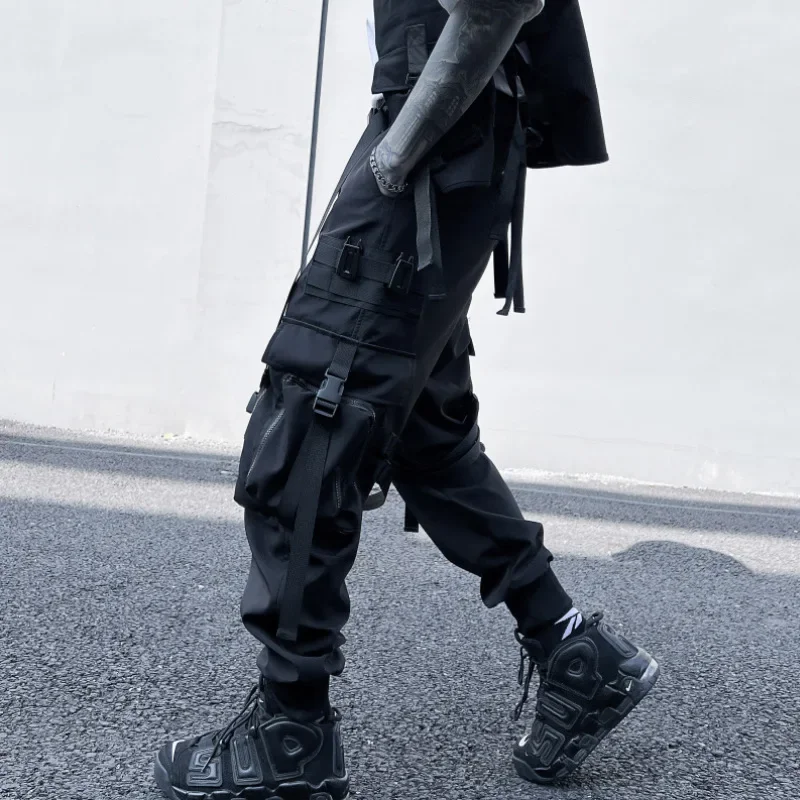 

2023 Multi-pockets Techwear Cargo Pants Buckle Ribbon Elastic Waist Mens Harajuku Hip Hop Tactical Street Casual Trousers