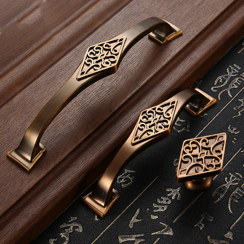 Classical Cabinet Red Bronze Kitchen Handle Dressers Closet Antique Copper Bedroom Bookcase Knobs Drawer Wardrobe Wine Pulls