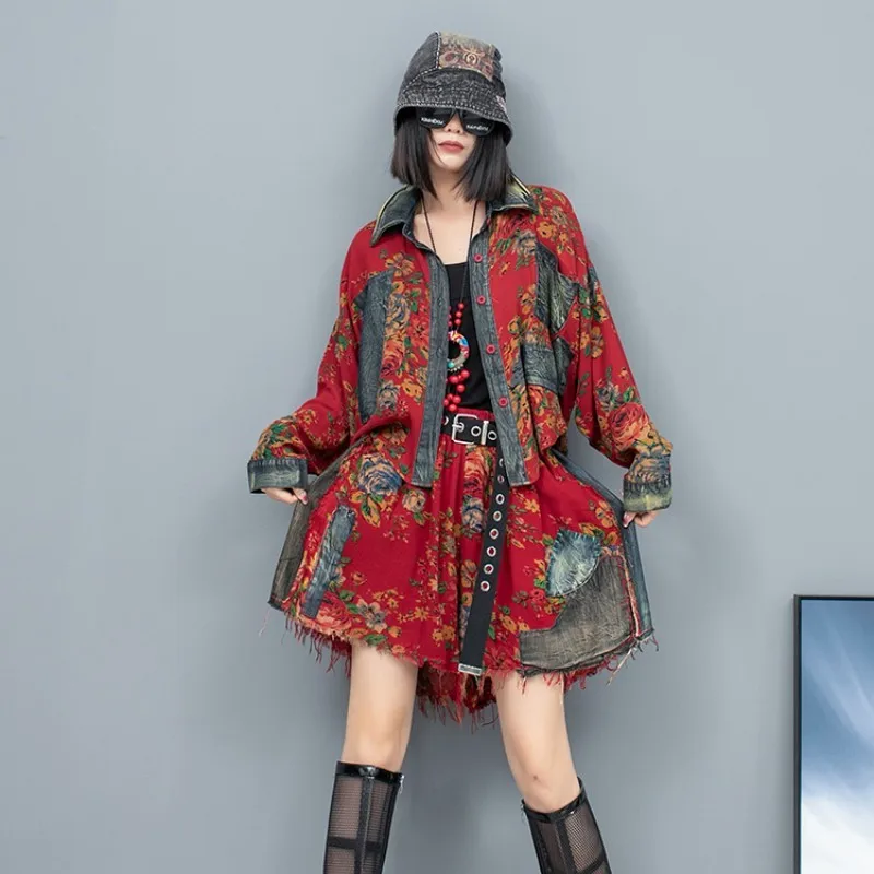 

2024 Spring Summer New Large Flower Patchwork Denim Lapel Long Sleeved Jacket + Shorts Two-piece Set Women Short Sets LX329