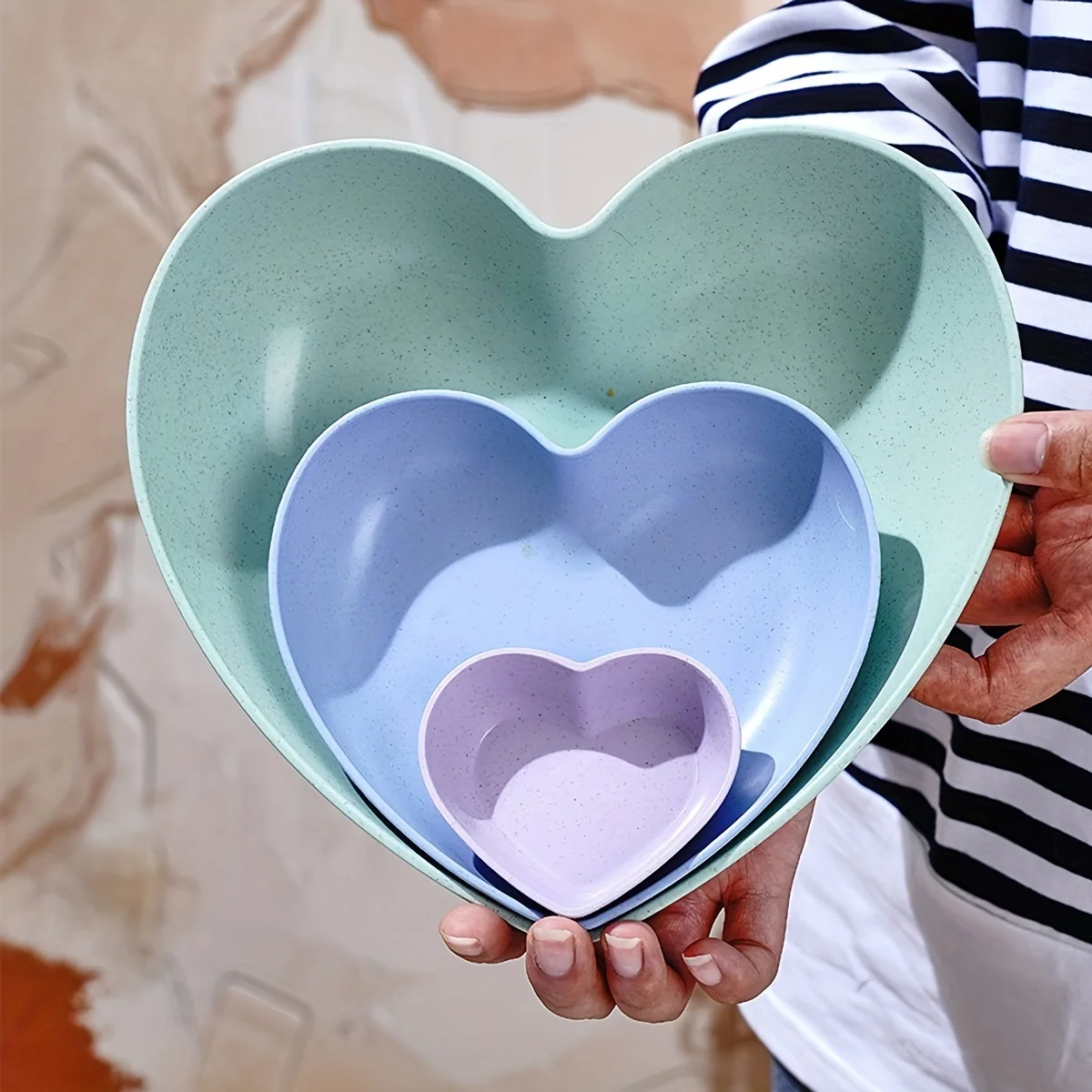 

Creative Solid Color Heart-Shaped Meal Plate Fruit Cake Plate 5-Piece Set Breakfast Bread Pasta dishes Dinner Utensils