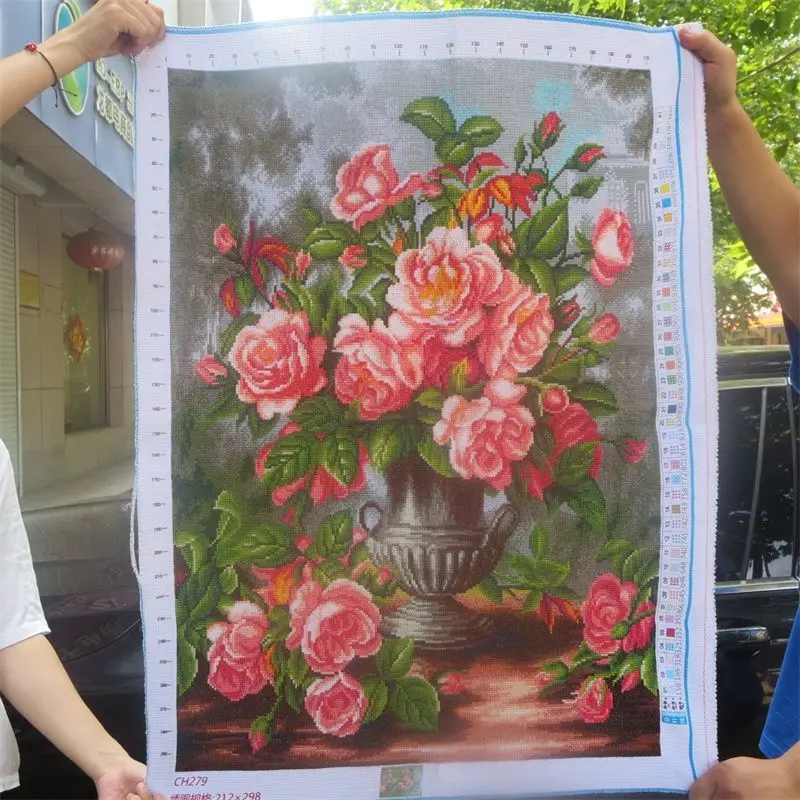 

Handmade cross stitch finished product, pink vase, flower blooming, luxurious new style, living room, bedroom decoration,