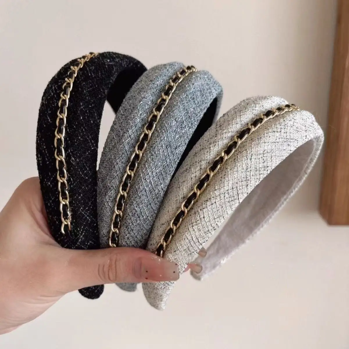 

Black Chain-Detail Wool Wide-Brimmed Headband High-Crowned Face-Framing Headband Elegant Hair Clip and Headpiece