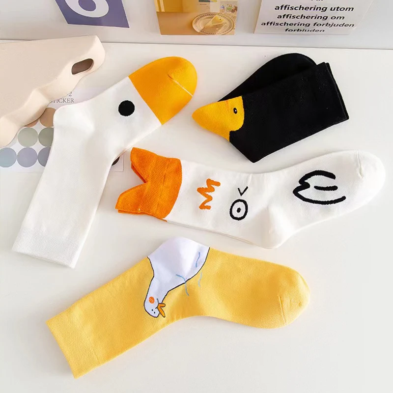 

4 pairs/set of women's medium length socks, fun animal pattern breathable sports socks, cotton medium length socks