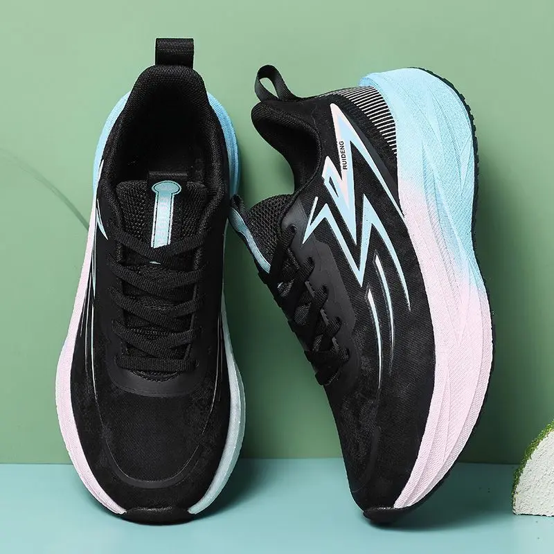 

Новое поступление, мужские и женские прогулочные кроссовки, дышащие кроссовки для бега унисекс, удобная уличная спортивная обувь для пар