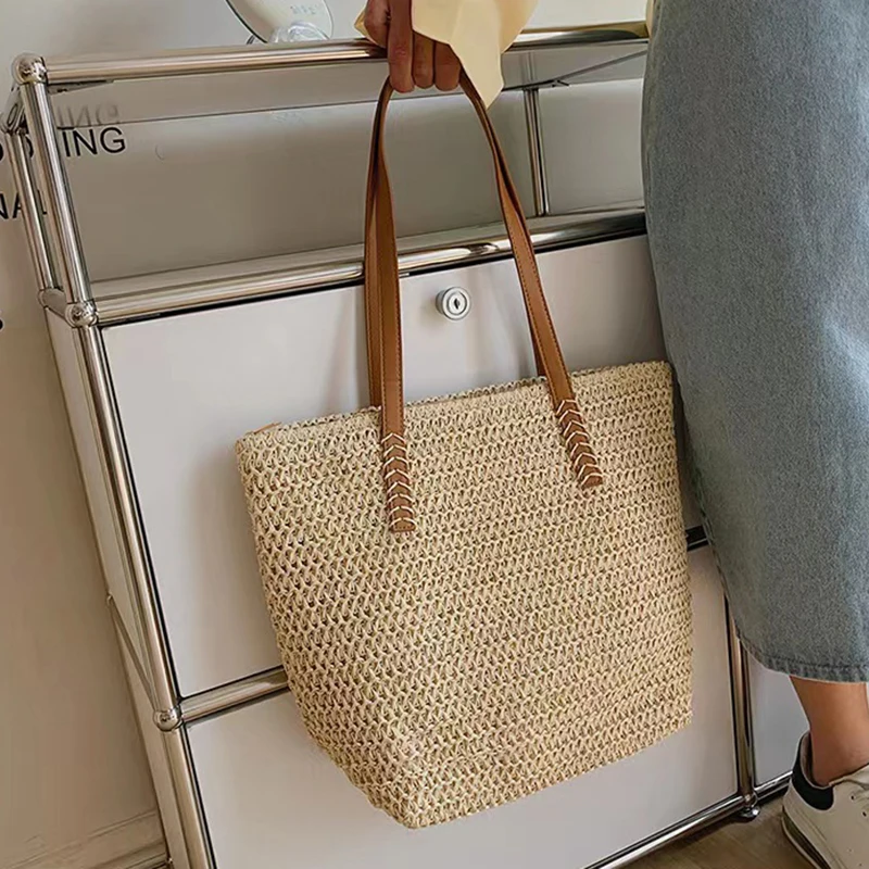 Summer Large Capacity Tote Bag Women Shoulder Bag Handmade Woven Bag INS Fresh Rural Handheld Grass Woven Women Bag