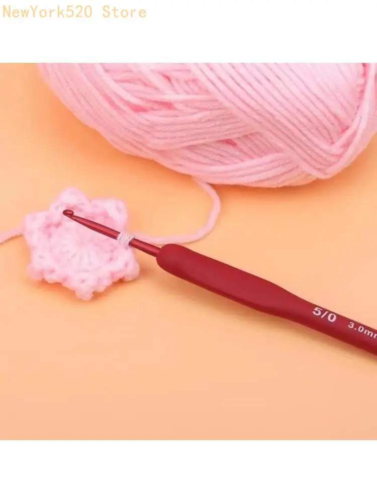 9pcs Crochet Hooks Set Silicone Handle Knitting Needle for Arthritic Hands Crochet Needle Yarn Craft Gift for Women N84C