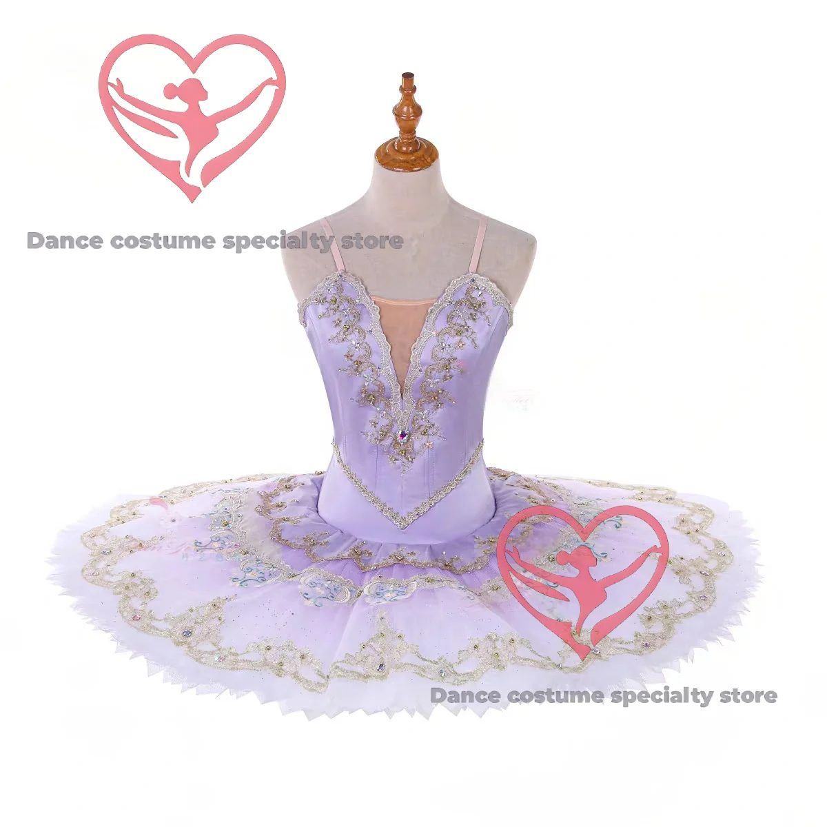 

Сиреневая балетная пачка с вышивкой и вариацией Bluebird