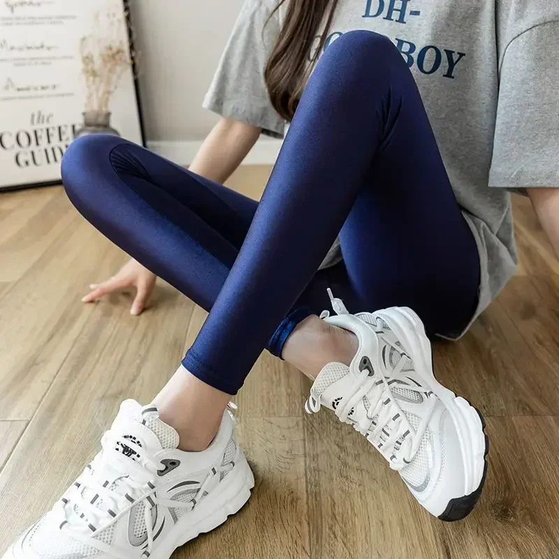 Invisible open-crotch pants 2022 spring and summer 47-115kg plus velvet glossy pants, plus fertilizer for women who step on