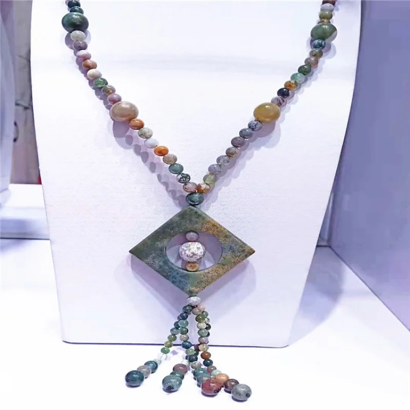 

Aquatic Sweater Outer Agate Necklace Chain Jadeite Jade Bracelet