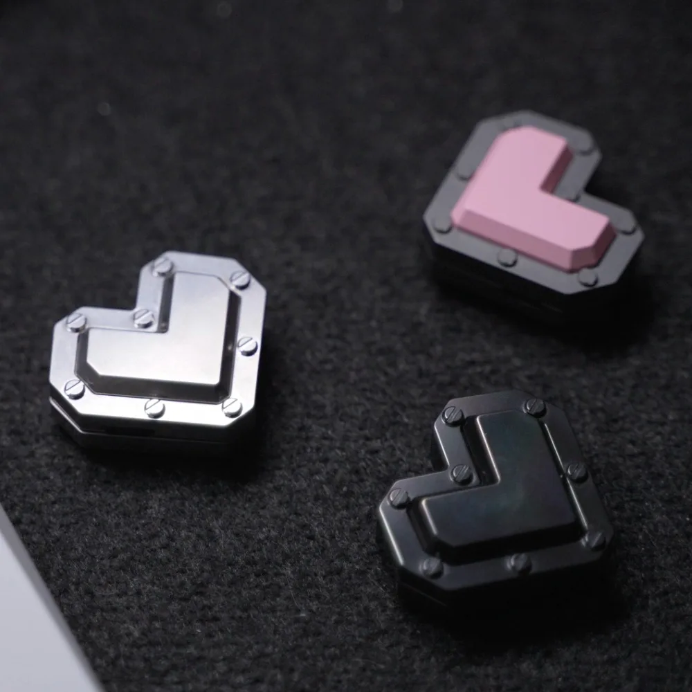 KADA EDC Off Heart Side-Push Dense Track Fingertip Card Pushing Decompression Toy