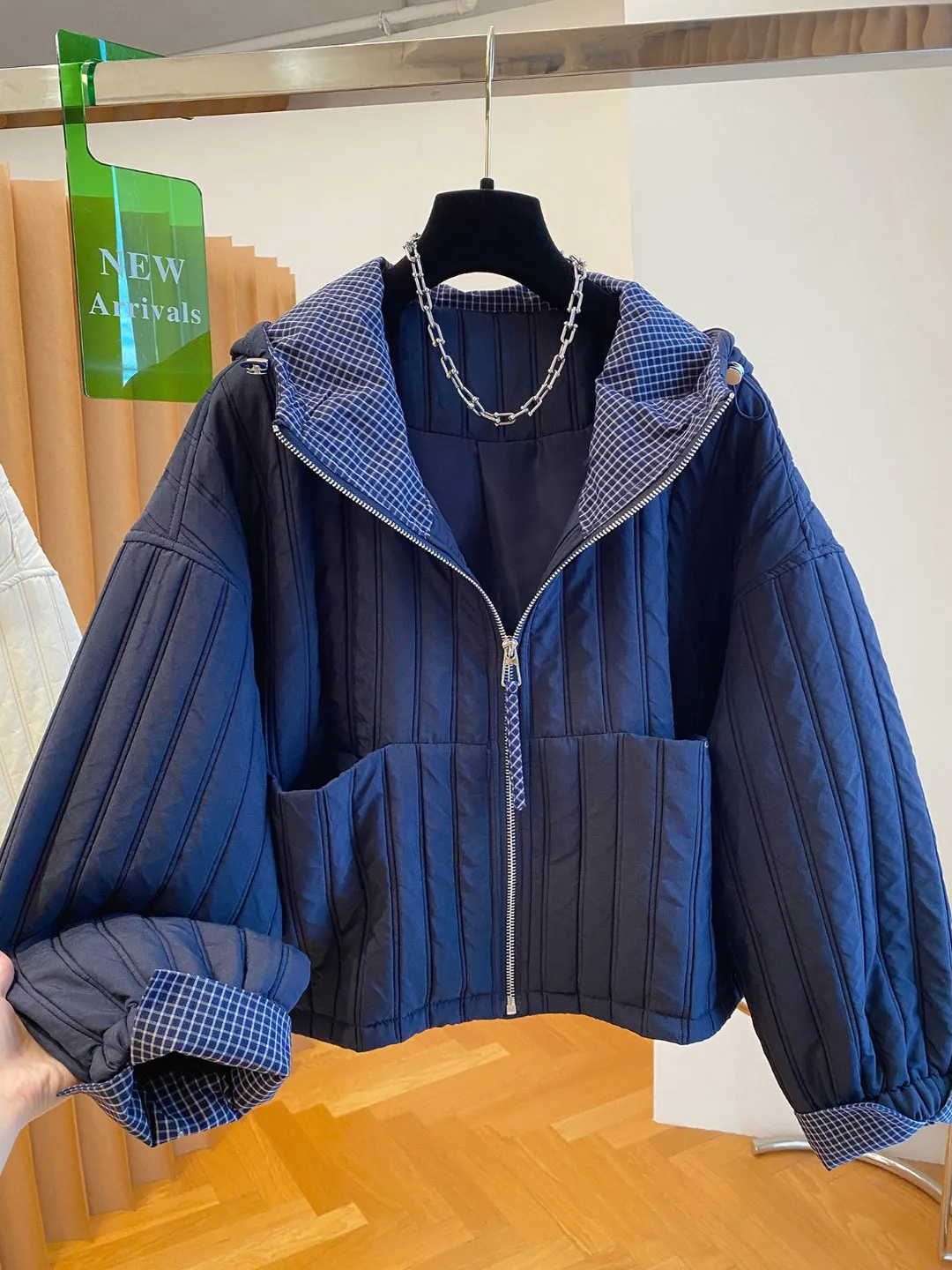 

Women's Premium Stitched Cotton Jaet Hooded Loose Fit ort Sle Autumn Winter New Arrival Faion Versatile Thiened Lon...