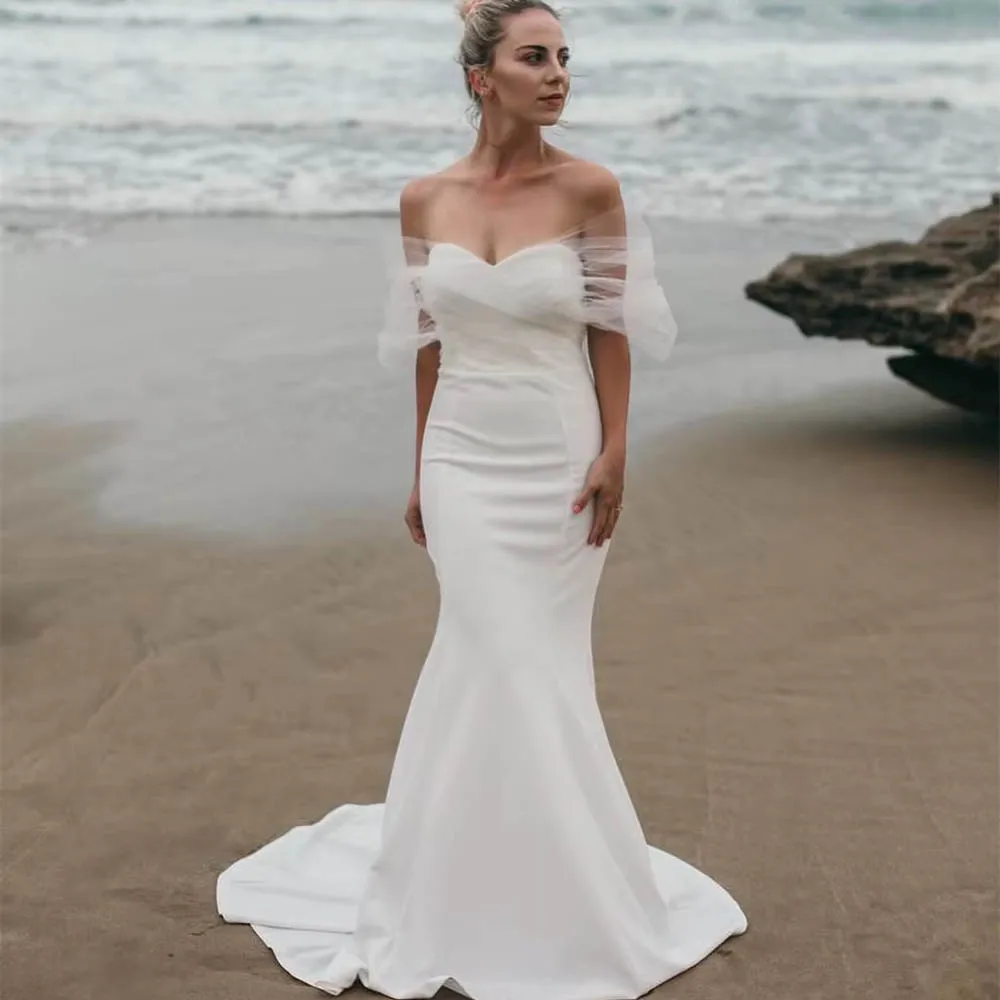 

Customized White Jersey Bridal Gowns Temperament Strapless Off the Shoulder Wedding Dress Chapel Train Zipper Back Bridal Gown