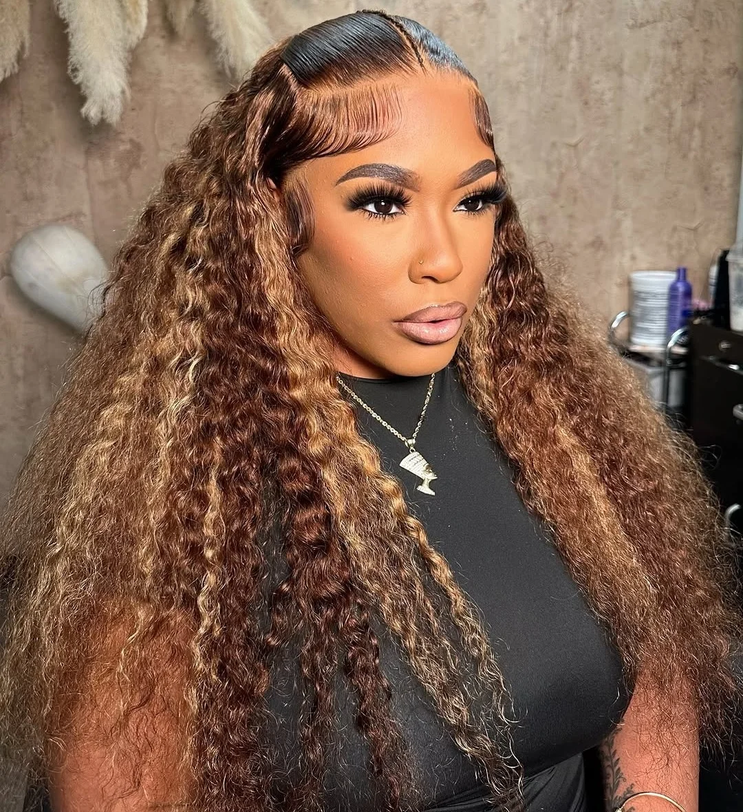 13 × 4 موجة عميقة 5 × 5 الدانتيل الشفاف الجبهة الباروكات شعر الإنسان تسليط الضوء على 220 الكثافة العسل الأشقر قبل قطعها الدانتيل شعر مستعار أمامي 4/27