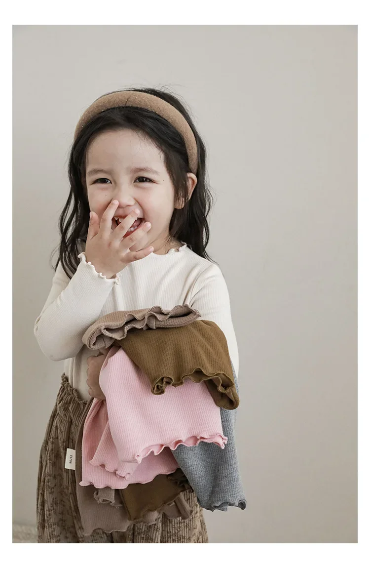 Schickes Rüschen-Spitzen-Rollkragen-Oberteil für Kleinkind-Mädchen, Weiche Stretch-Bluse aus Kunstwolle mit Langen Ärmeln, Lässiges Alltagsshirt für Kinder – Detail 10