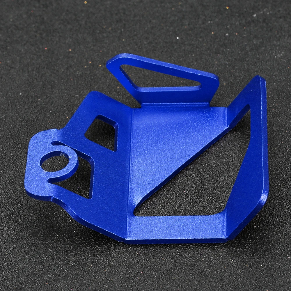 

Motorcycle For Yamaha YZF-R1 YZF R1 1998-2014 YZFR1/R1M/R1S 2015-2020 Rear Brake Fluid Reservoir Cover Guard Protector 2025 2024