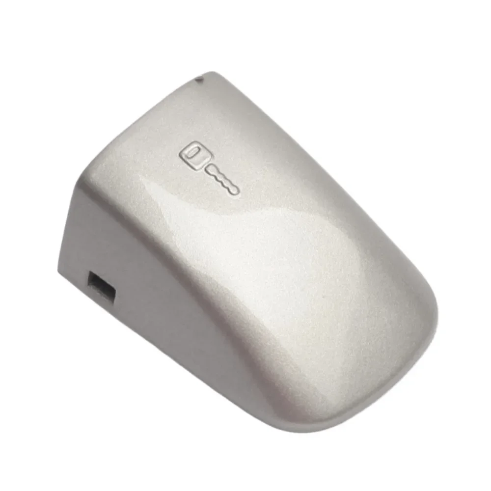 

39998270 Накладка-заглушка на внешнюю ручку двери для Volvo S80 07-14, S80L 09-12, S40 11, XC60 09-15 3999 8270 3999-8270