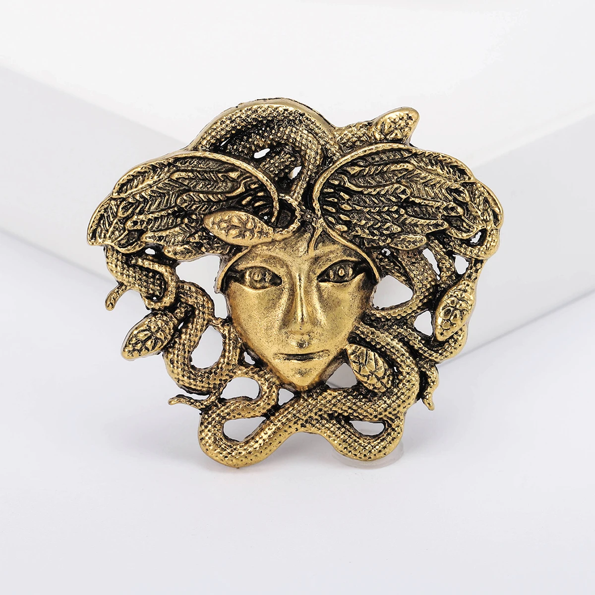 Beaut&Berry Lady Brooch Gold And Silver 2 Color Medusa Brooch Accessories Gift Pin Ornaments Office Gift