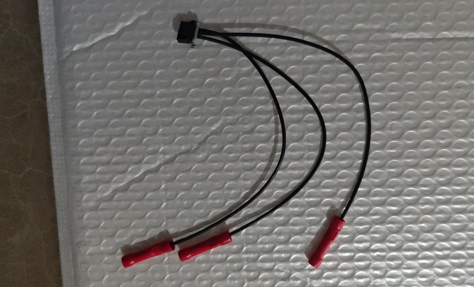 

Car Headlight Wiring Harness For MK3/Mk3.5 Ford Focus ST/ST3/RS/Titanium Edition Xenon Headlight Wiring Harness Replacement Kit