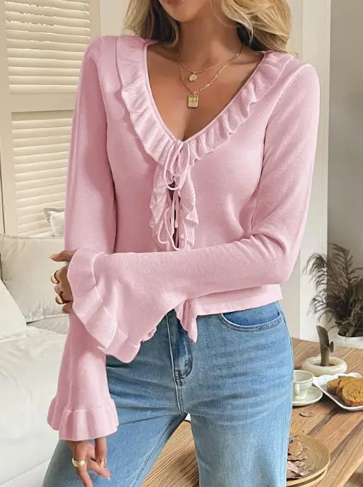 Elegante Herbst- und Winterbluse mit Rüschenbesatz für Damen – ausgestelltes Langarm-Strickoberteil mit V-Ausschnitt und Krawatte vorne, modische Alltagskleidung