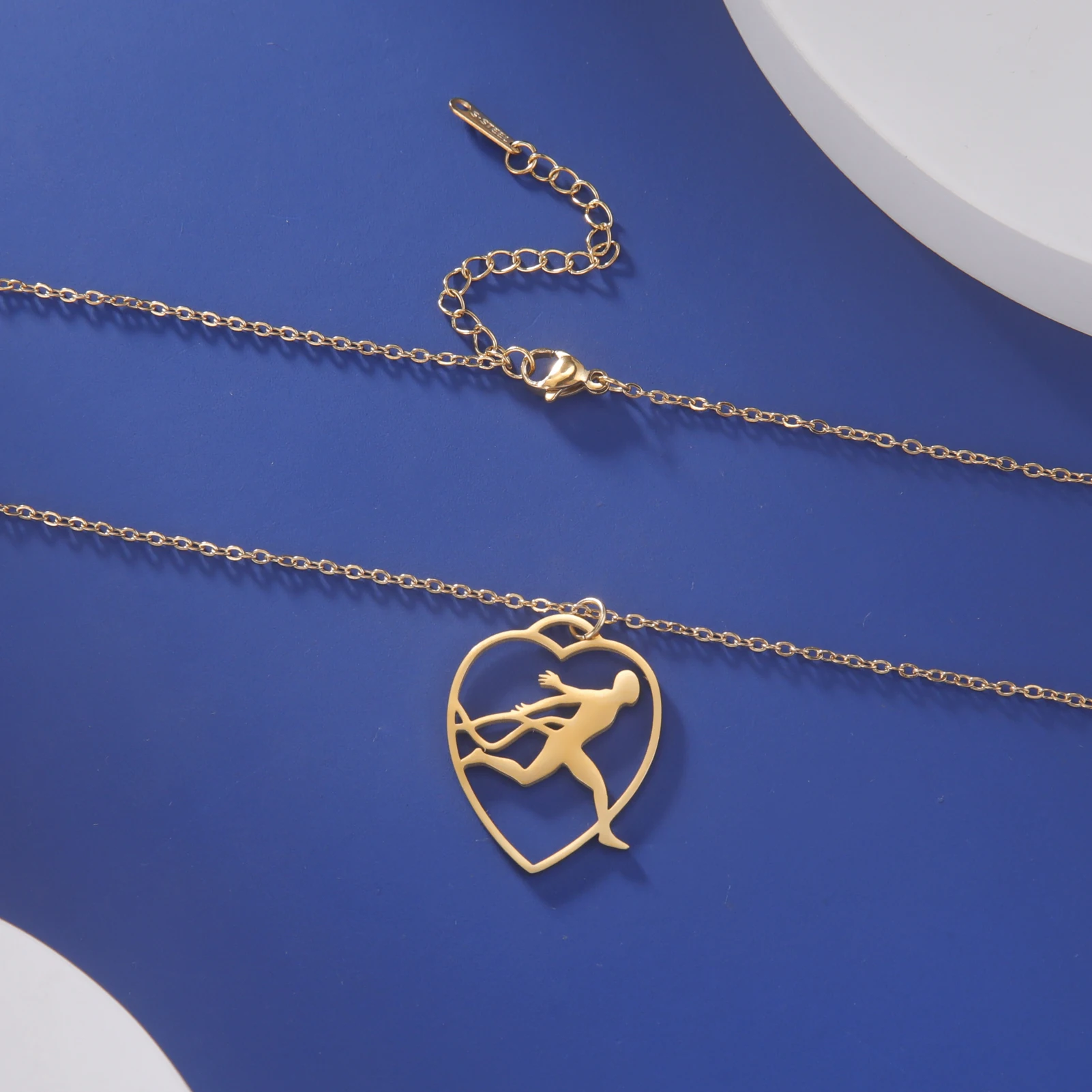 Fishhook Run Necklace Runner Heart Chain Sports Gift For Woman Man Gold Color Stainless Steel Pendant Fashion Jewelry