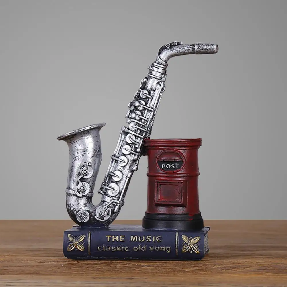Creative Retro Violin Saxophone Resin Pen Holder Decoration Living Room Study Decoration Desk Decoration Handicrafts.