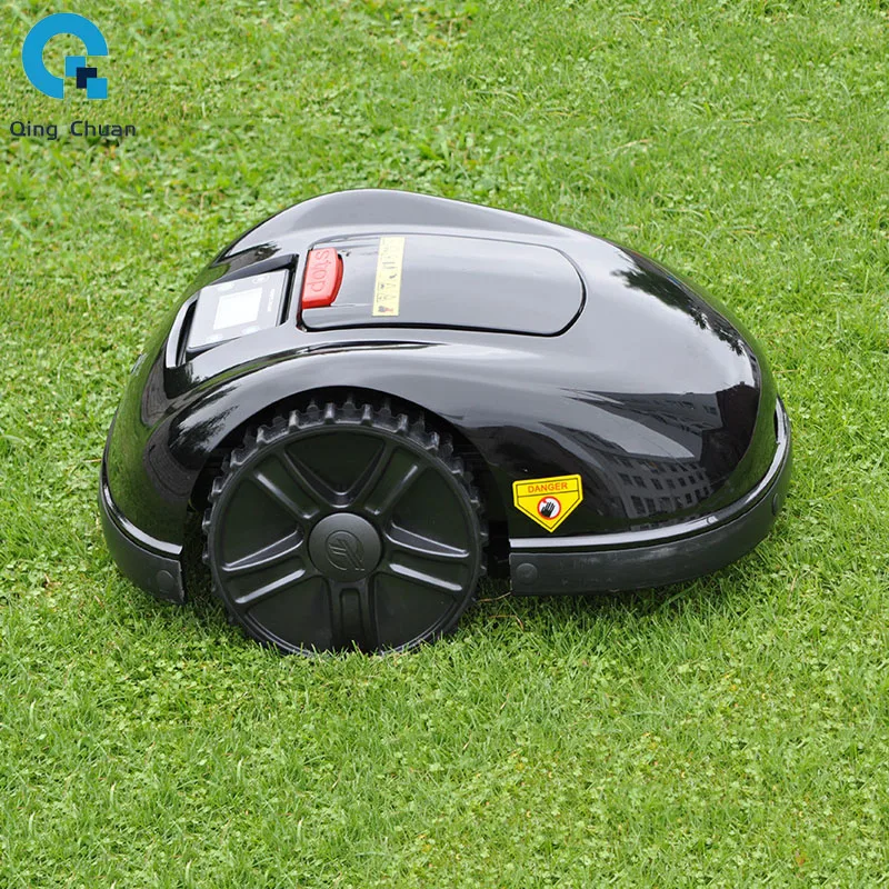 Robotic mower automatic charging lawn mowing robot self-propelled mowing robot