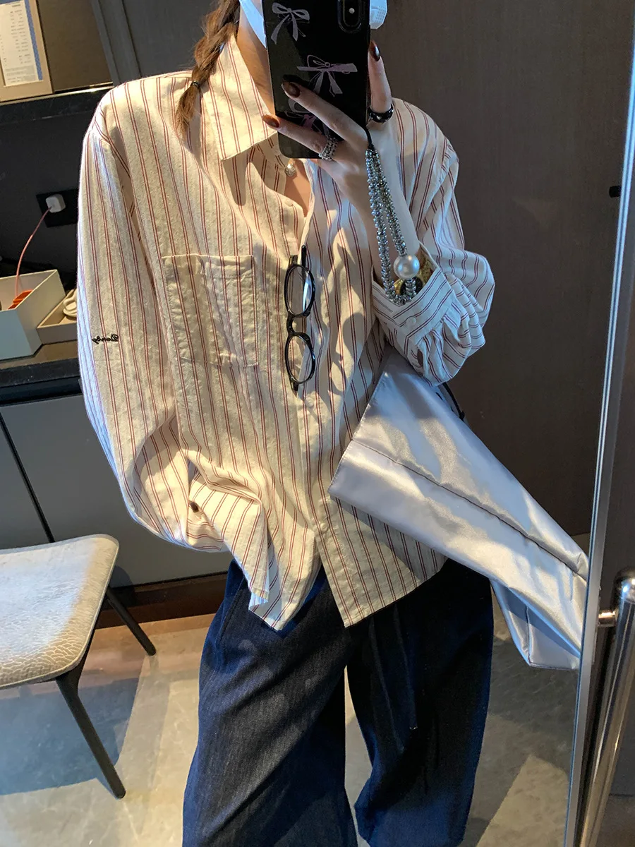 

Early spring new women's casual finishing touch embroidered striped contrasting shirt