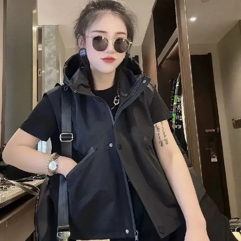 

Hooded workwear vest for women's 2025 Spring And Autumn New Design With A Loose and Casual Vest Camisole Trendy Zipper Pocket