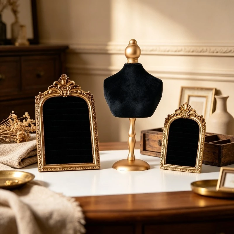 Black Pendant Necklace Display Bust Stand, Vintage Jewelry Holder Rack for Boutique,Creative Showcase Prop for Photography Decor