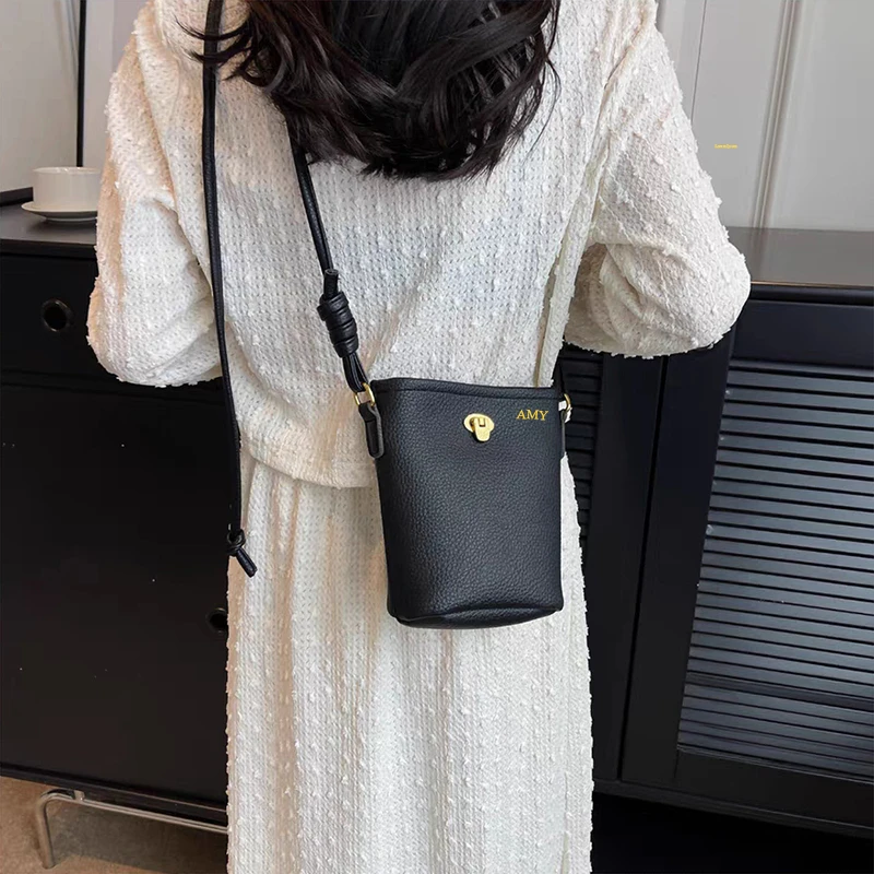 Sac à bandoulière en cuir véritable pour femme, sac à main Messenger, grande capacité, cuir de vachette, mode décontractée, nom personnalisé lancé, luxe, téléphone