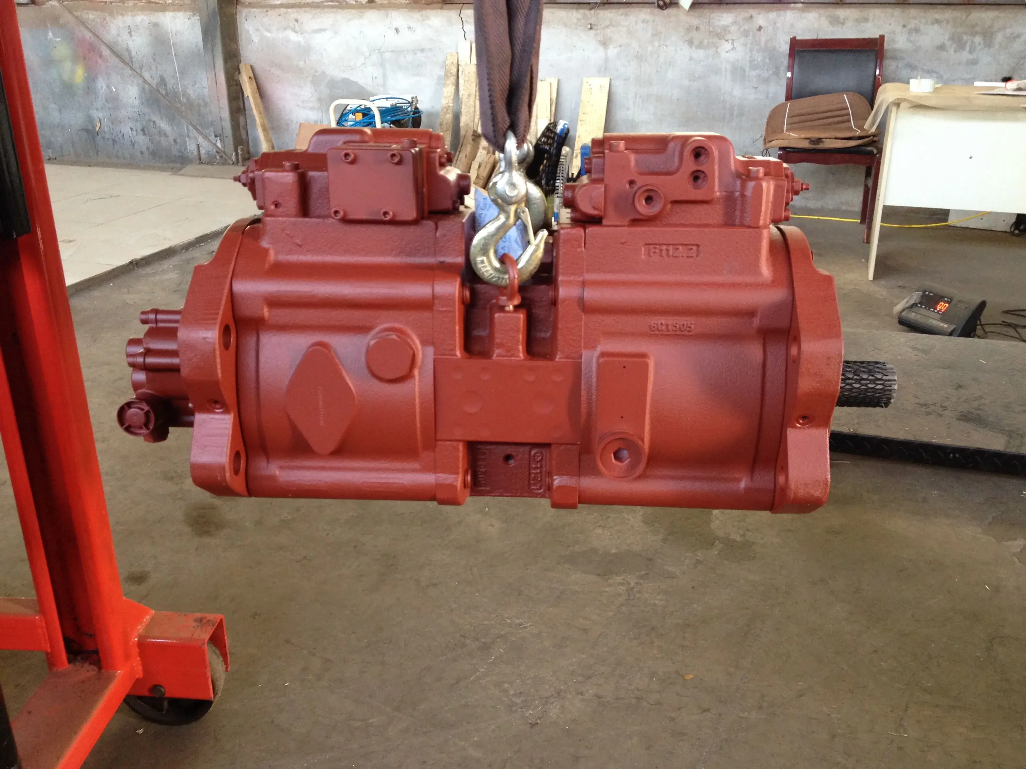 Excavator 31Q6-10010 K3V112DTP-1H9R-9P12 Main Pump R220LC Hydraulic Pump