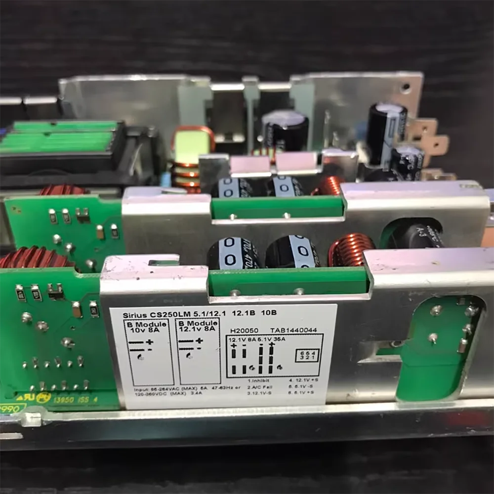 

CS250LM 5.1/12.1 12.1B 10B H20069 Промышленный медицинский источник питания TDK