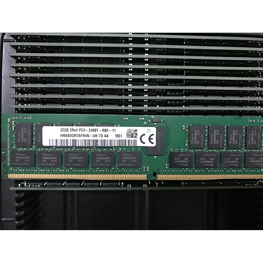 

1PCS Server Memory R430 R730 R630 R930 32GB DDR4 PC4-2400T RDIMM RAM