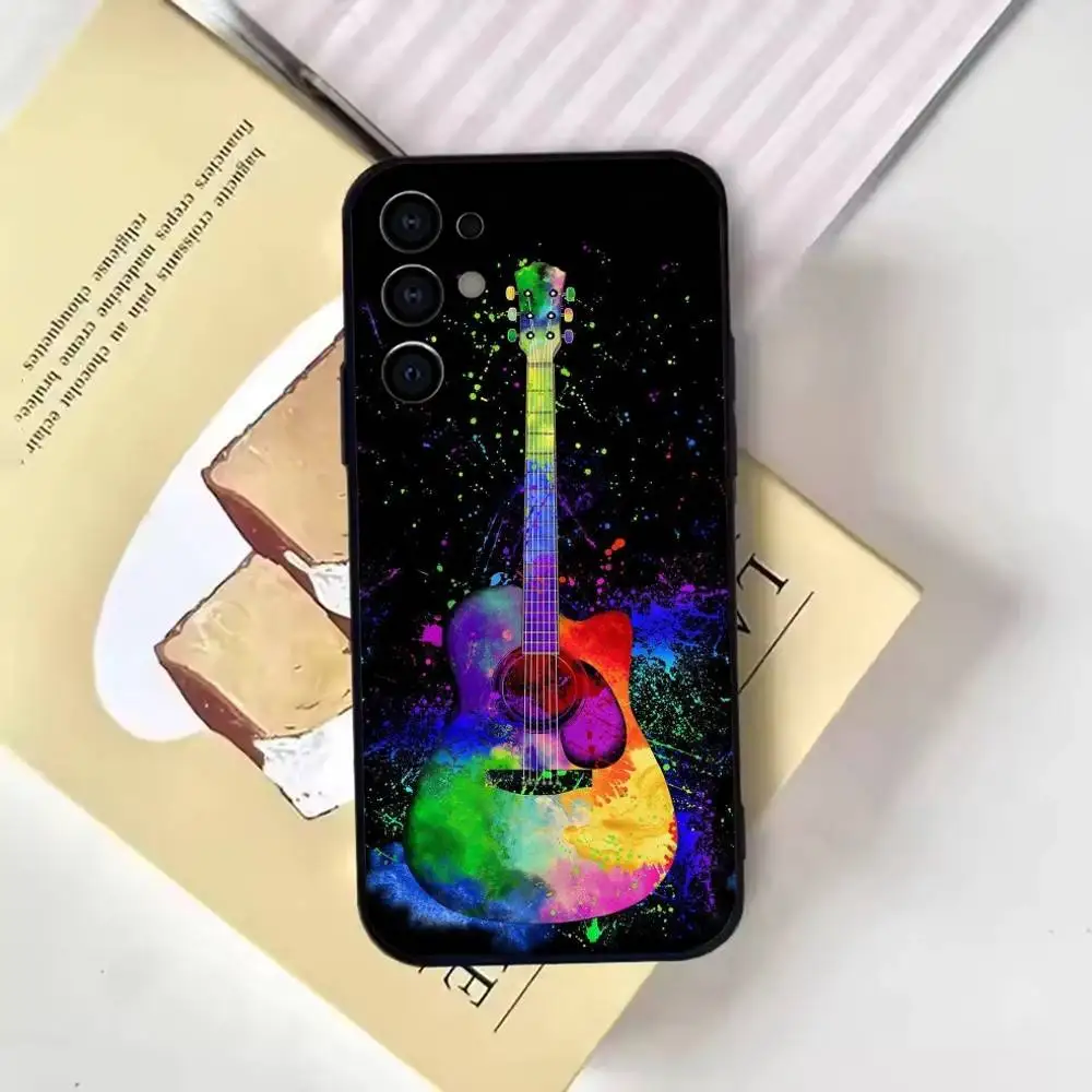 เคสโทรศัพท์ลายกีตาร์สำหรับ Samsung S25,24,21,22,23,30,Ultra,20,Plus,Fe,Lite,Note แบบนิ่ม สีดำ